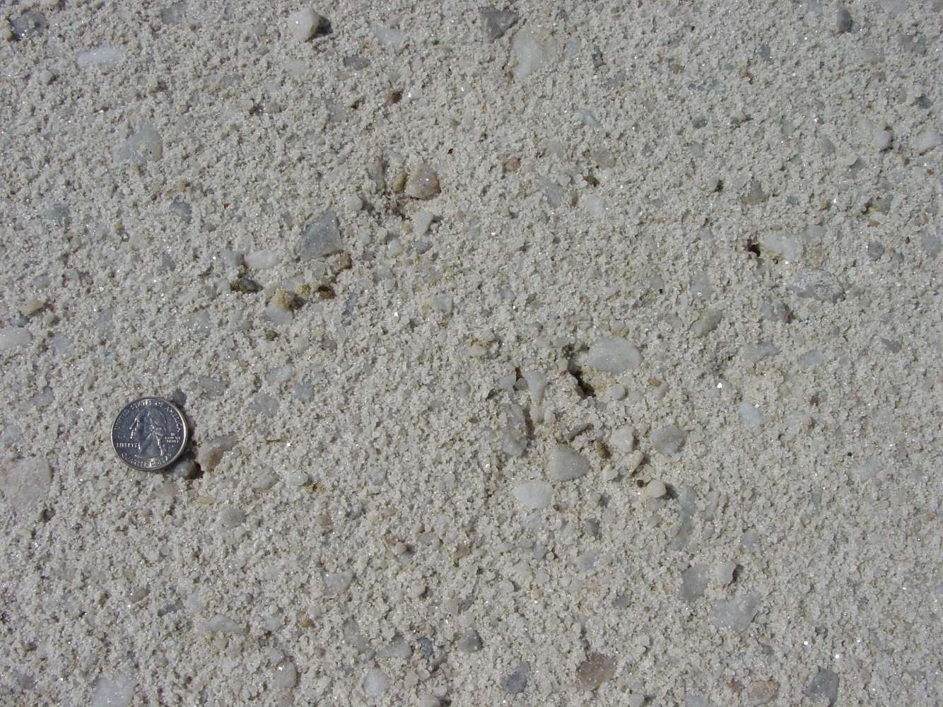 White Processed Gravel 1-1/4"