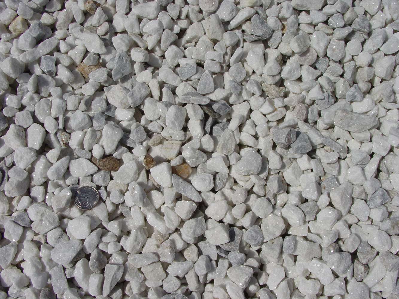 Washed White Stone / Marble Chips 3/4"