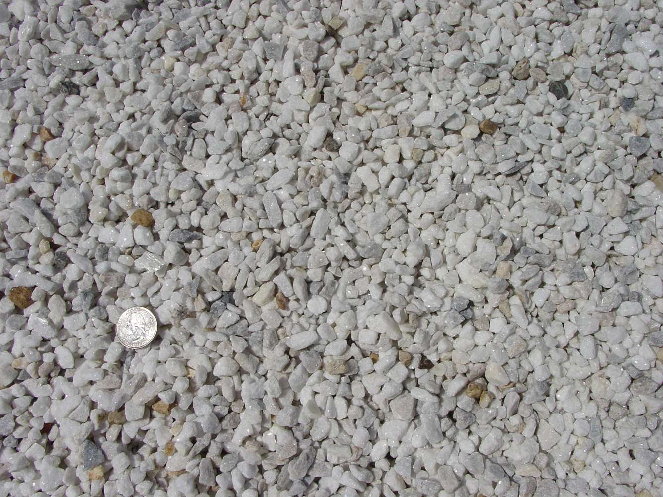 Washed White Stone / Marble Chips 3/8"